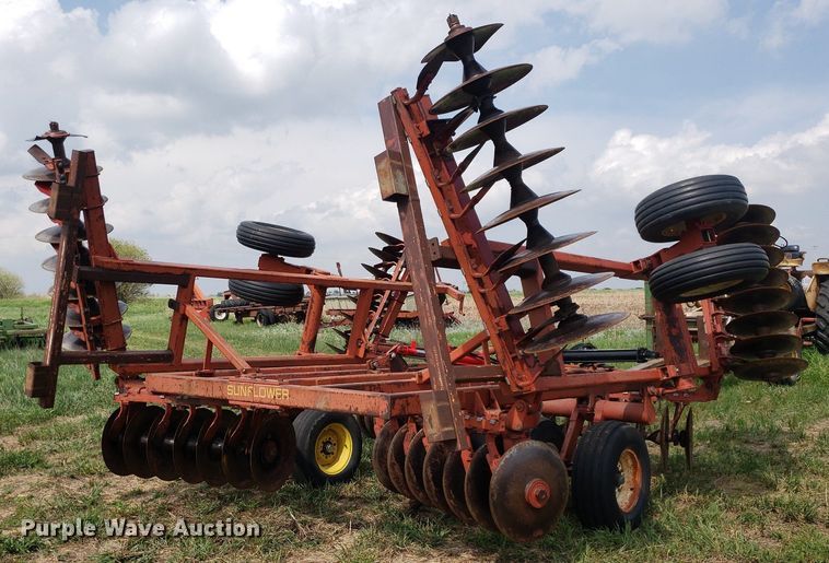 image for item LT9761 Sunflower  double off-set disk