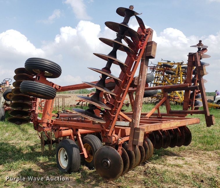 image for item LT9761 Sunflower  double off-set disk