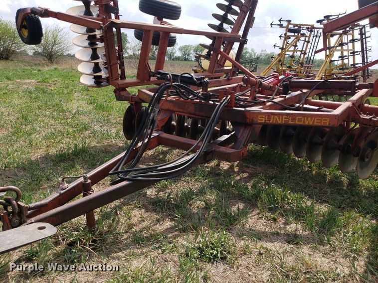 image for item LT9761 Sunflower  double off-set disk