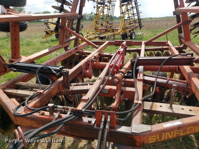 image for item LT9761 Sunflower  double off-set disk