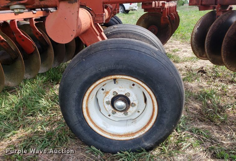 image for item LT9761 Sunflower  double off-set disk