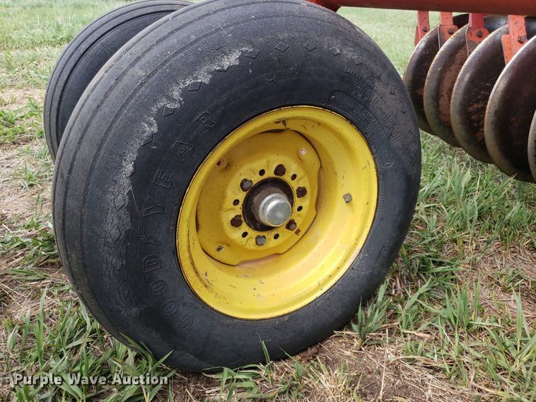 image for item LT9761 Sunflower  double off-set disk