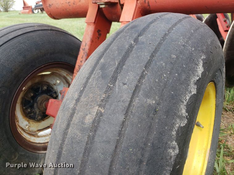 image for item LT9761 Sunflower  double off-set disk