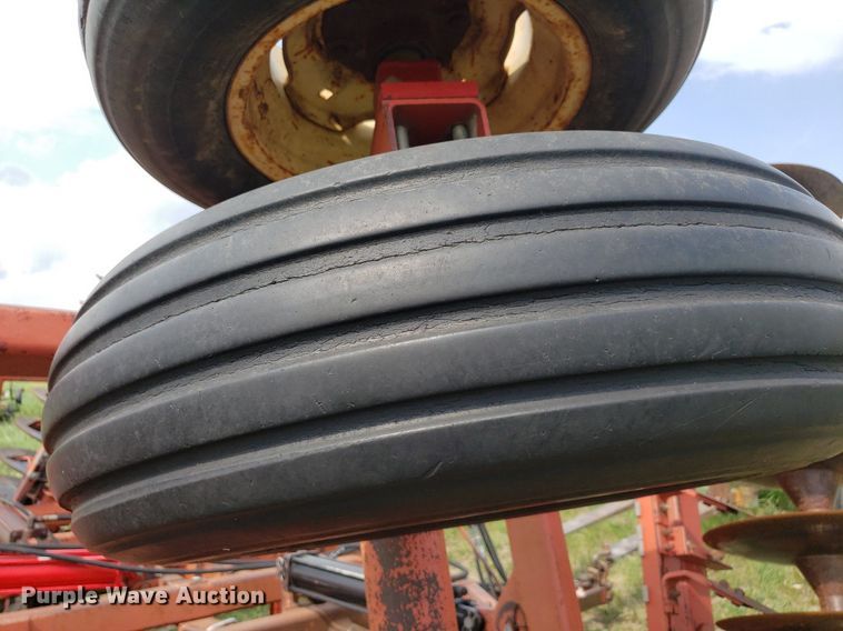 image for item LT9761 Sunflower  double off-set disk