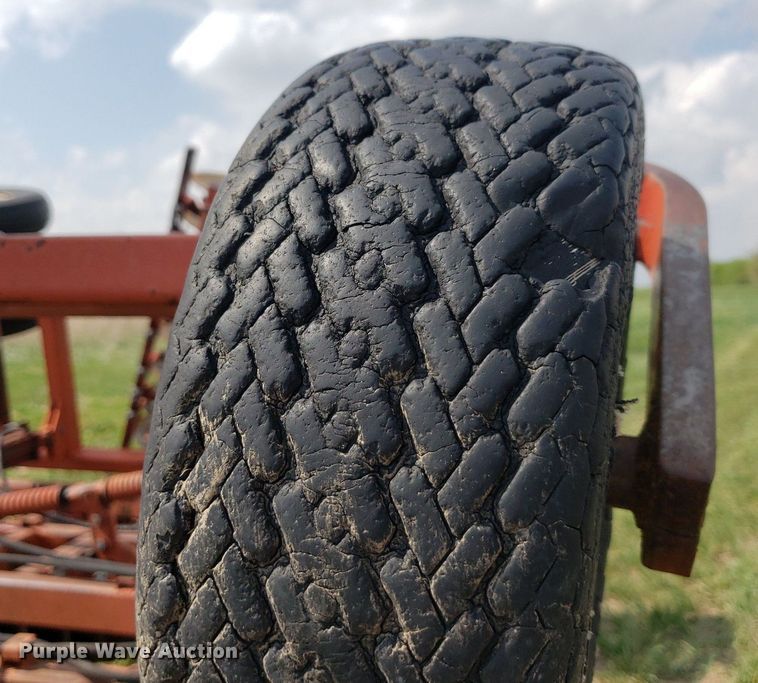 image for item LT9761 Sunflower  double off-set disk