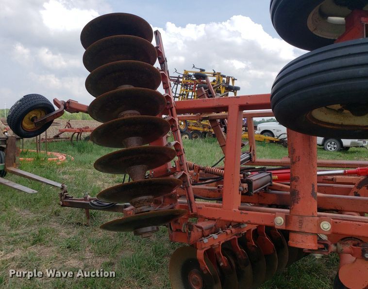 image for item LT9761 Sunflower  double off-set disk