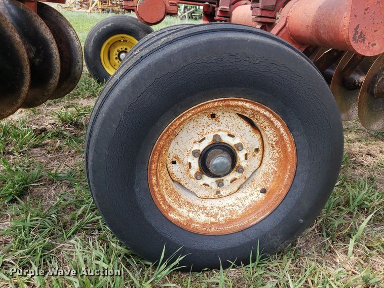 image for item LT9761 Sunflower  double off-set disk