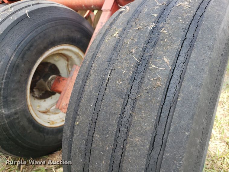 image for item LT9761 Sunflower  double off-set disk