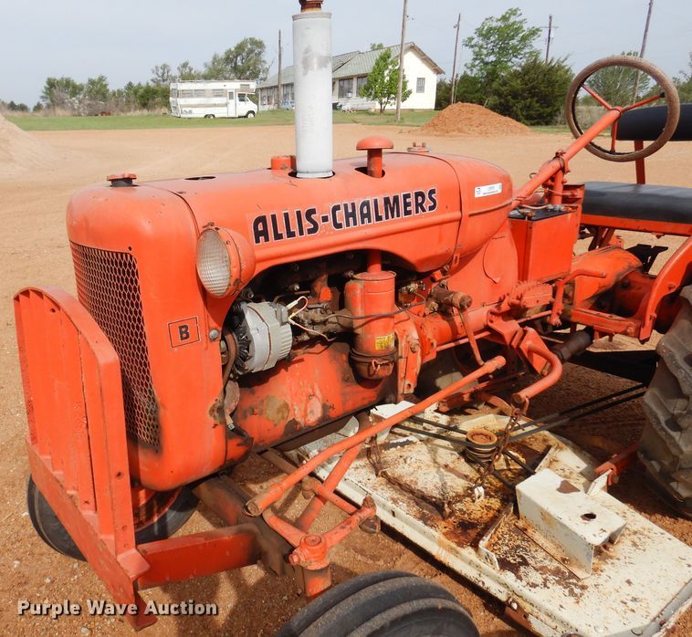 image for item LT9775 1954 Allis Chalmers B  tractor