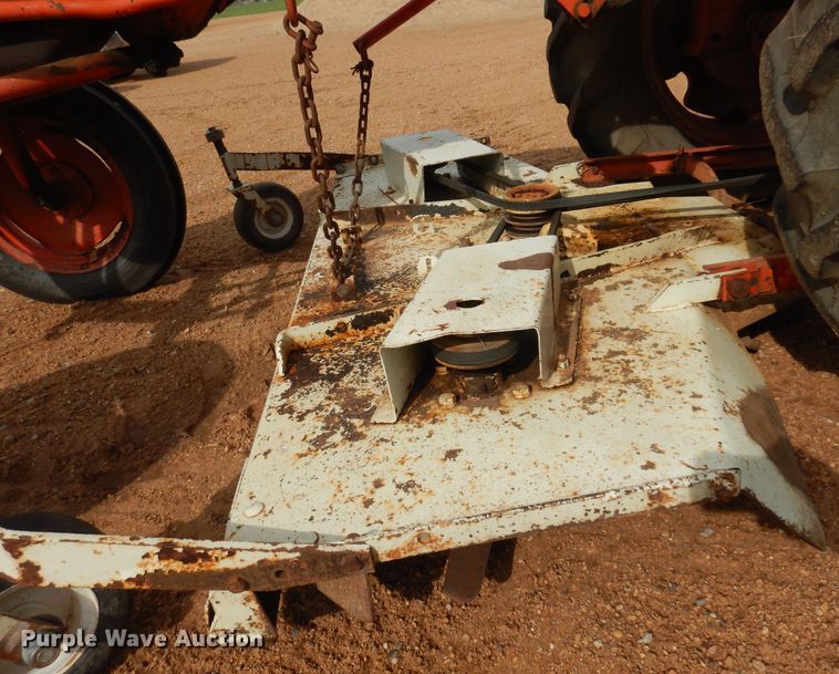 image for item LT9775 1954 Allis Chalmers B  tractor