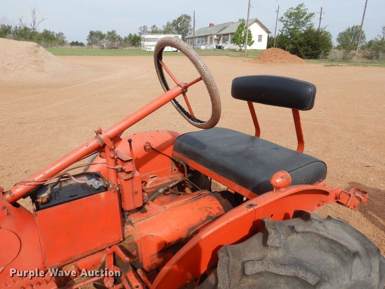 image for item LT9775 1954 Allis Chalmers B  tractor