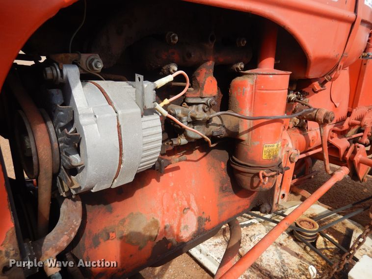 image for item LT9775 1954 Allis Chalmers B  tractor