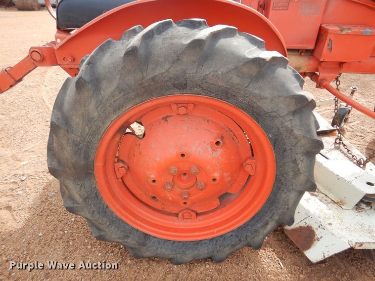 image for item LT9775 1954 Allis Chalmers B  tractor