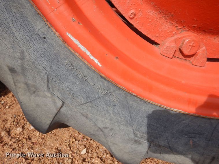 image for item LT9775 1954 Allis Chalmers B  tractor