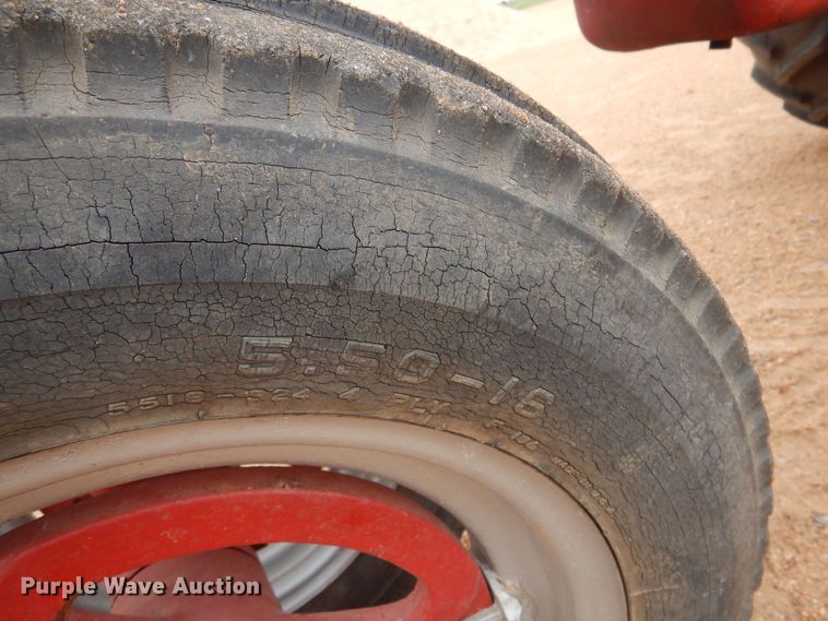 image for item LT9776 1941 Farmall H  tractor