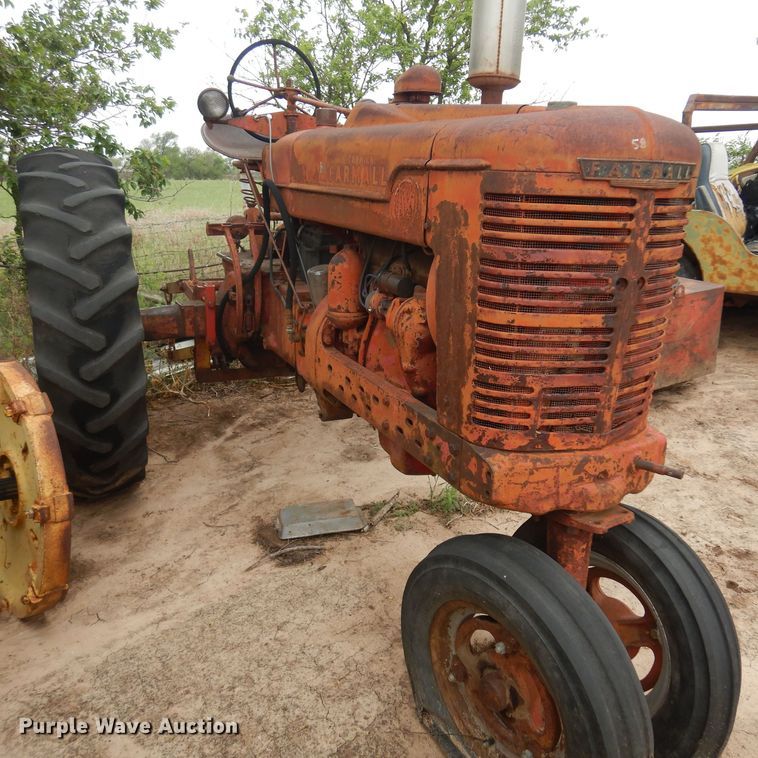 image for item LT9780 1941 Farmall M  tractor