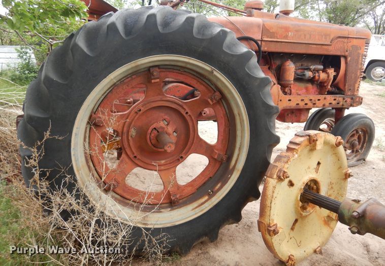 image for item LT9780 1941 Farmall M  tractor