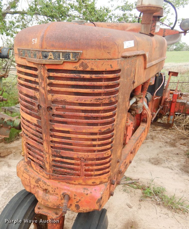 image for item LT9780 1941 Farmall M  tractor