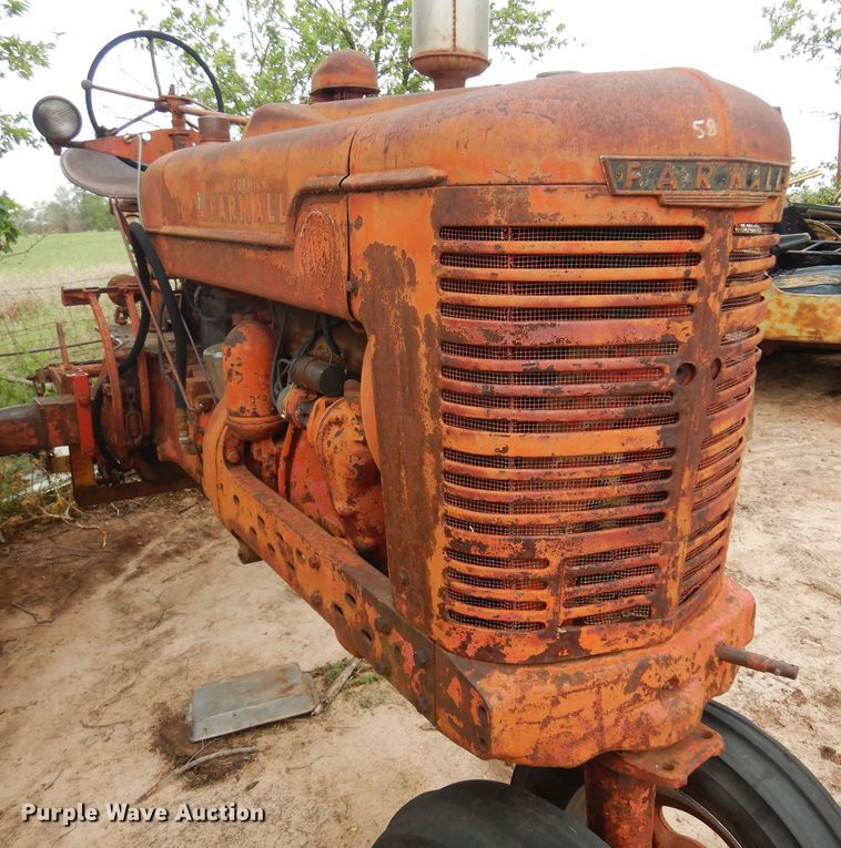 image for item LT9780 1941 Farmall M  tractor