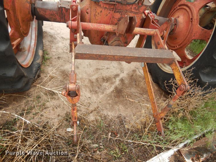 image for item LT9780 1941 Farmall M  tractor