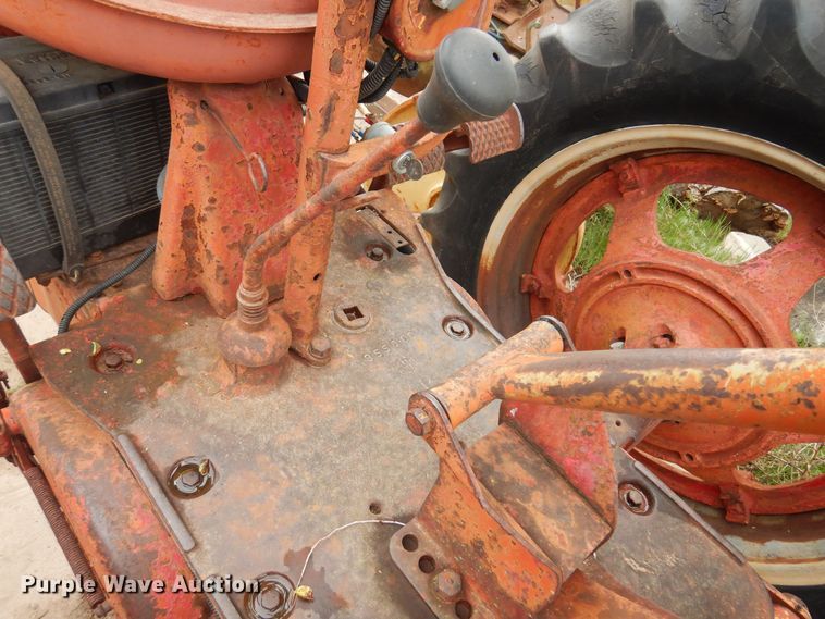 image for item LT9780 1941 Farmall M  tractor