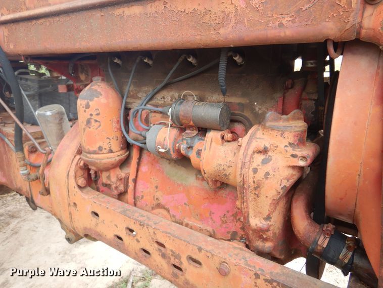 image for item LT9780 1941 Farmall M  tractor