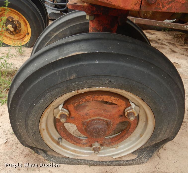 image for item LT9780 1941 Farmall M  tractor