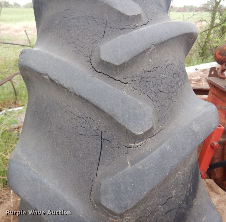 image for item LT9780 1941 Farmall M  tractor