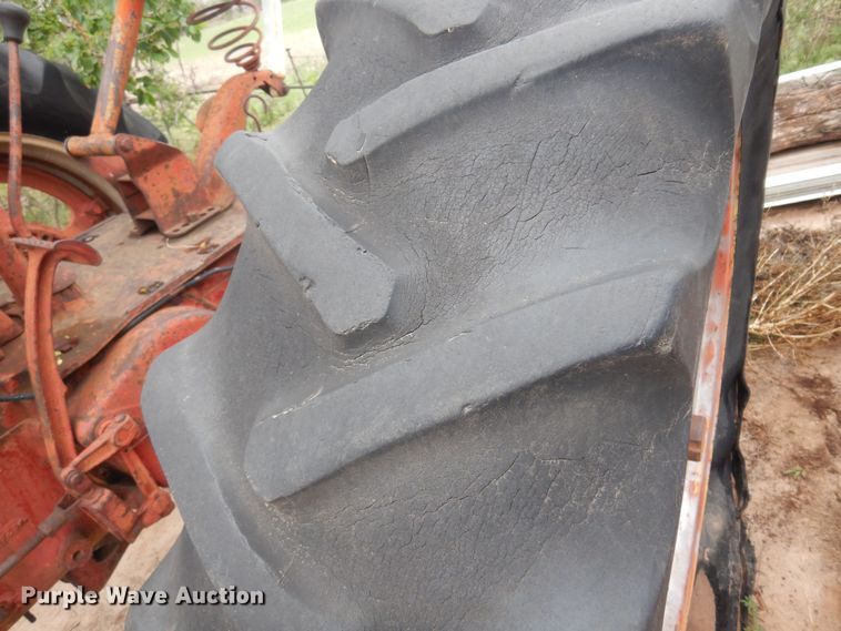 image for item LT9780 1941 Farmall M  tractor