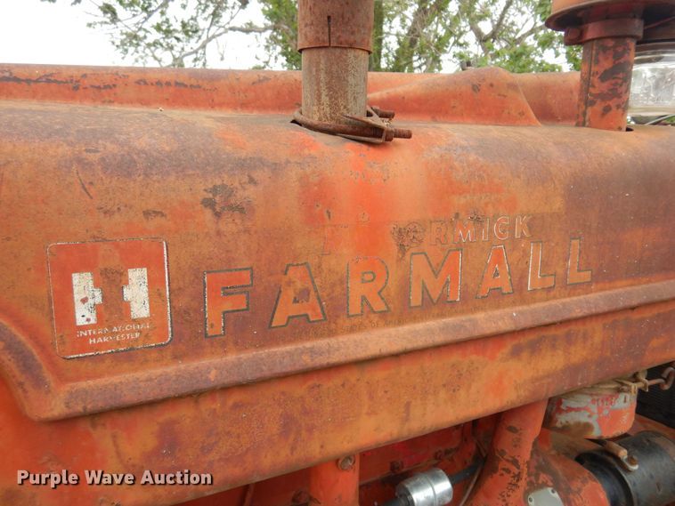 image for item LT9780 1941 Farmall M  tractor