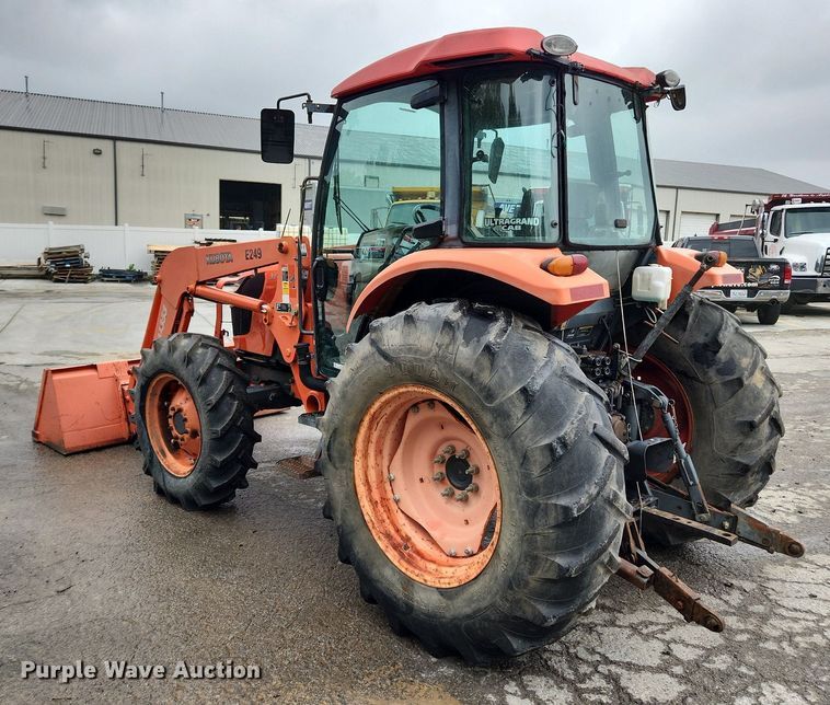 image for item LX9582 Kubota M9540  MFWD tractor