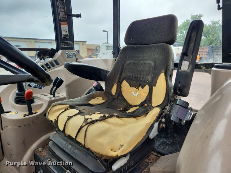 image for item LX9582 Kubota M9540  MFWD tractor