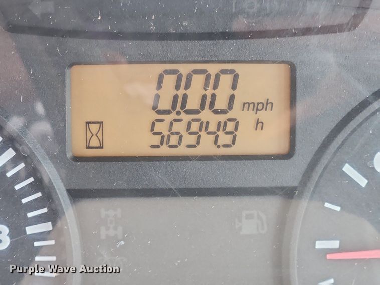 image for item LX9582 Kubota M9540  MFWD tractor