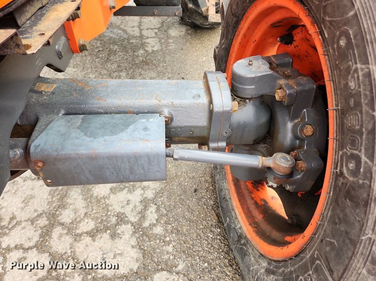 image for item LX9582 Kubota M9540  MFWD tractor