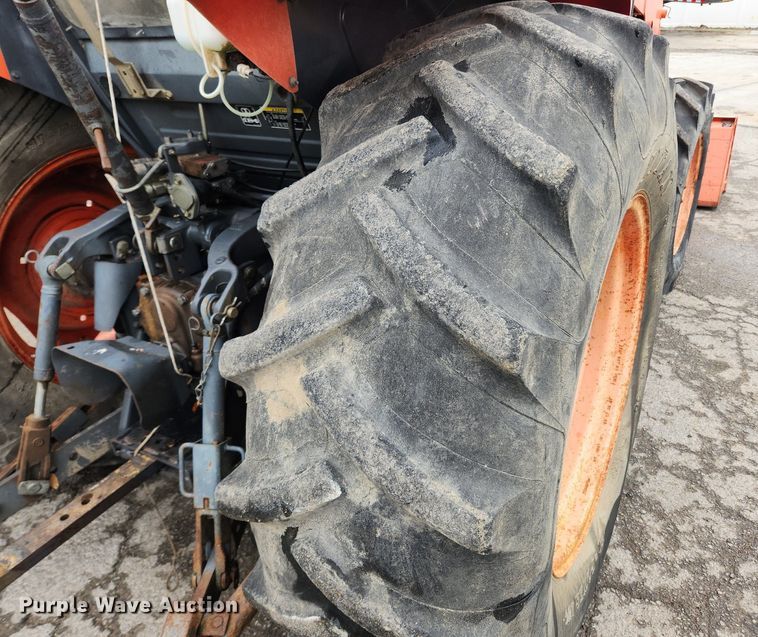image for item LX9582 Kubota M9540  MFWD tractor