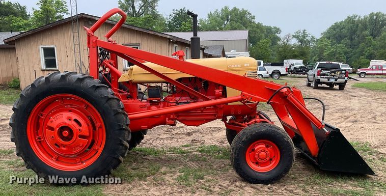 image for item LY9678 1955 Case 411  tractor