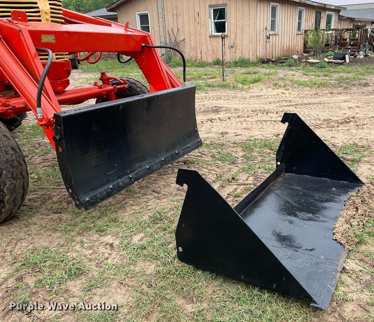 image for item LY9678 1955 Case 411  tractor