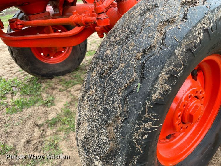 image for item LY9678 1955 Case 411  tractor