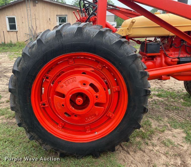 image for item LY9678 1955 Case 411  tractor