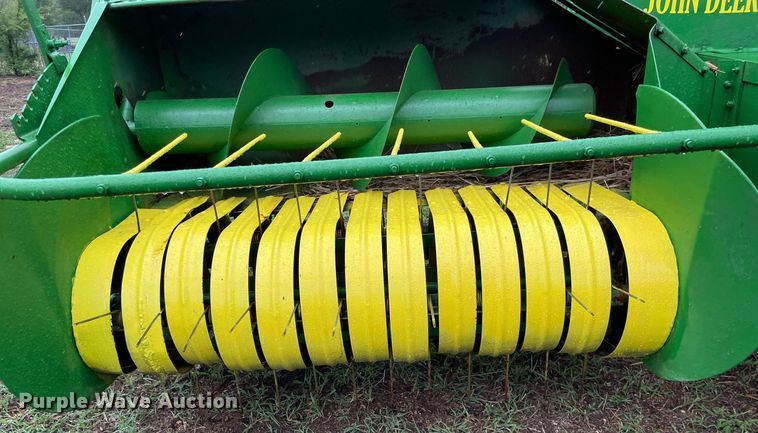 image for item LY9681 John Deere 14T  small square baler