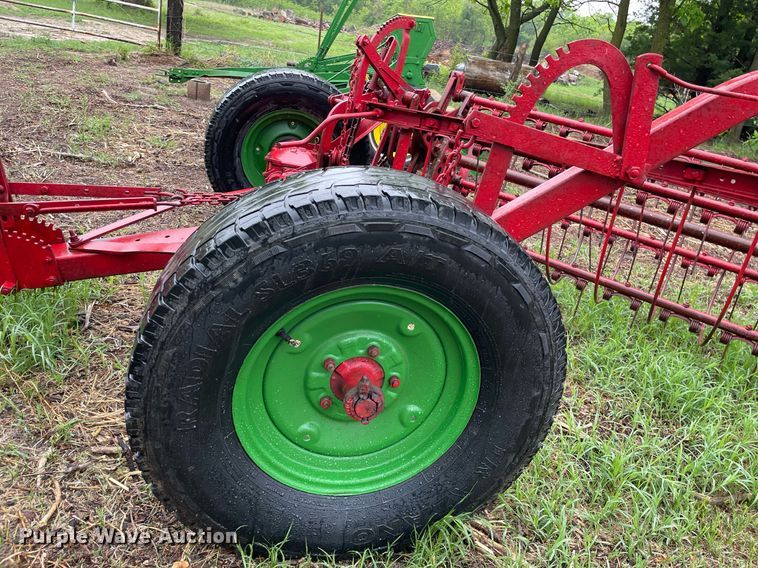 image for item LY9682 David Bradley 4135733  hay rake