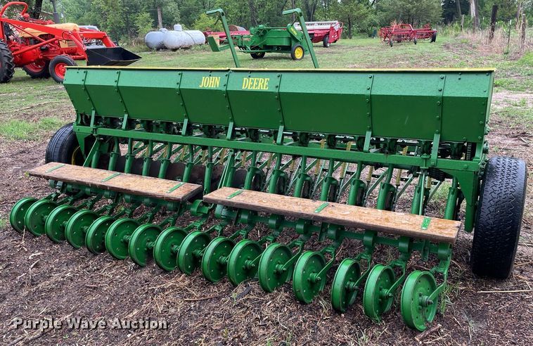 image for item LY9683 John Deere  grain drill