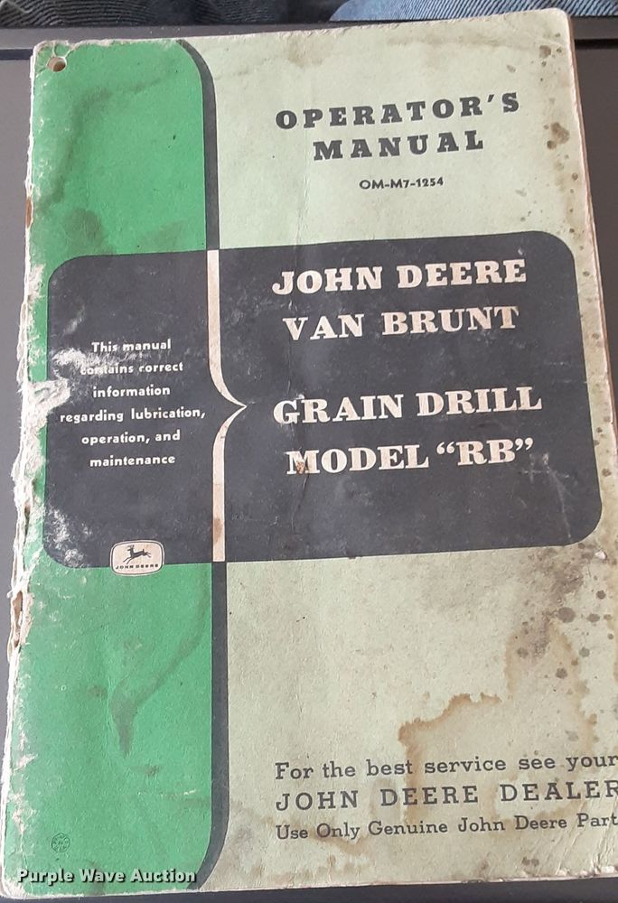 image for item LY9683 John Deere  grain drill