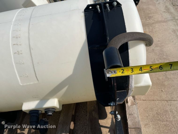 image for item LY9698 (4) poly tanks