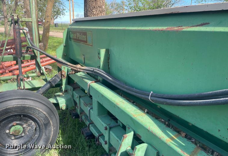 image for item LY9787 Great Plains 247584-0134  grain drill