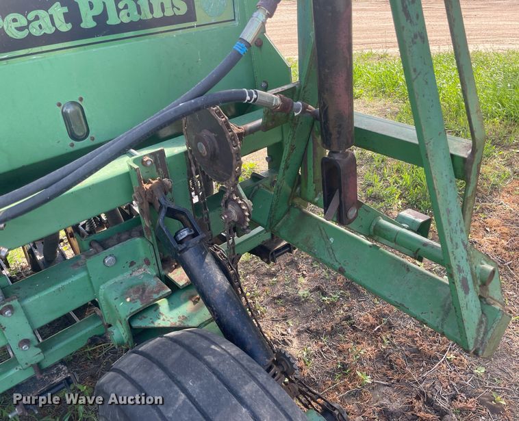 image for item LY9787 Great Plains 247584-0134  grain drill