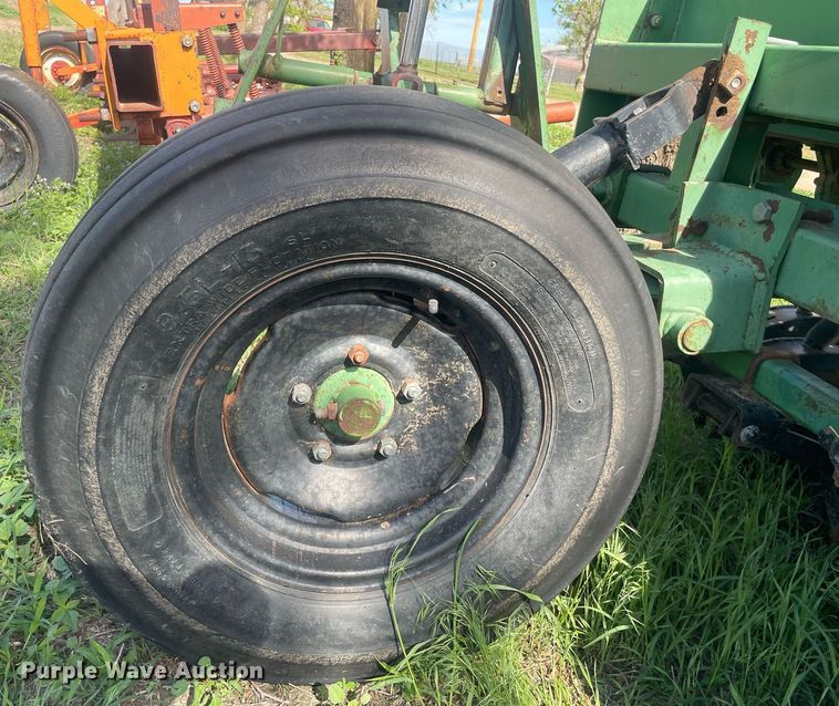 image for item LY9787 Great Plains 247584-0134  grain drill