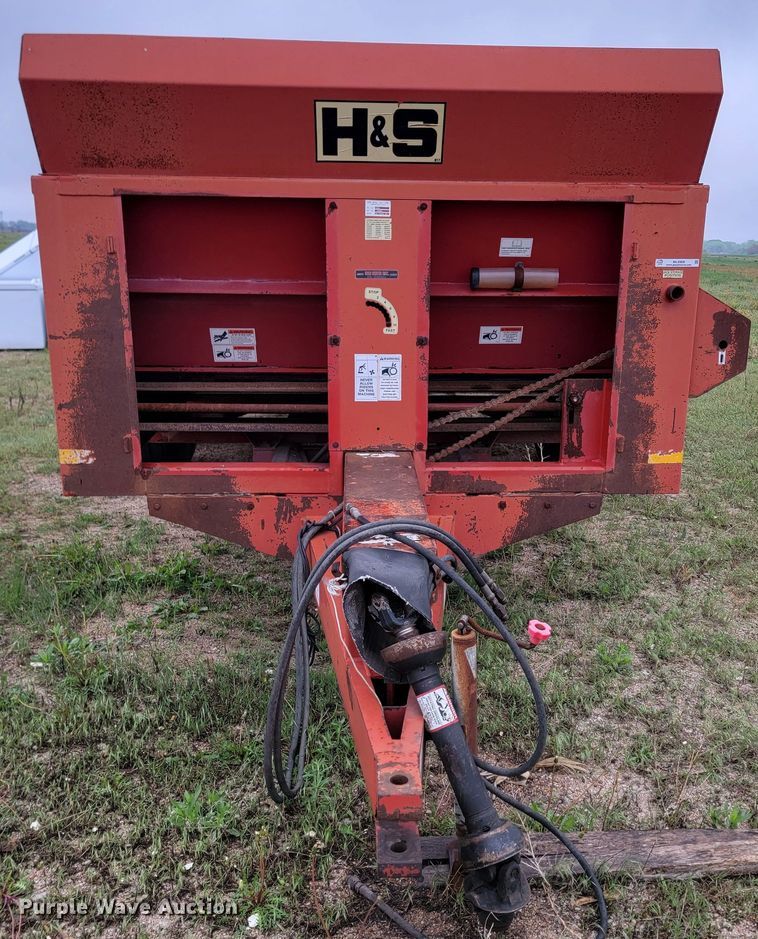 image for item ML9368 H&S MS600  manure spreader