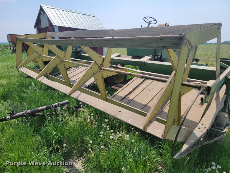 image for item ML9411 John Deere 800  swather / windrower