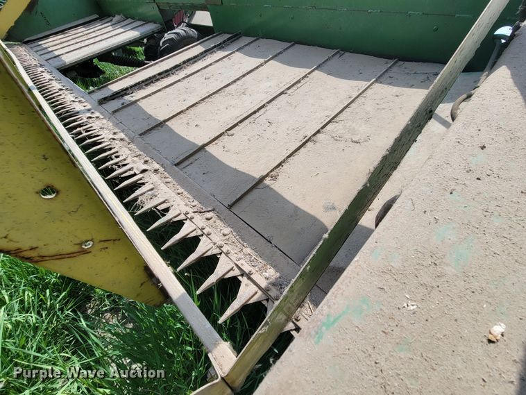 image for item ML9411 John Deere 800  swather / windrower